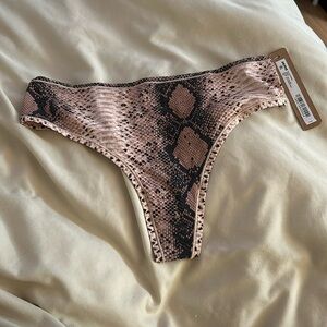 SKIMS Snake Print Thong, Size L